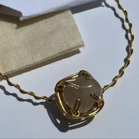 ROSE QUARTZ PALM STONE & MATCHING WIREWRAPPED GEMSTONE BRACELET SET - Picture 2 of 4